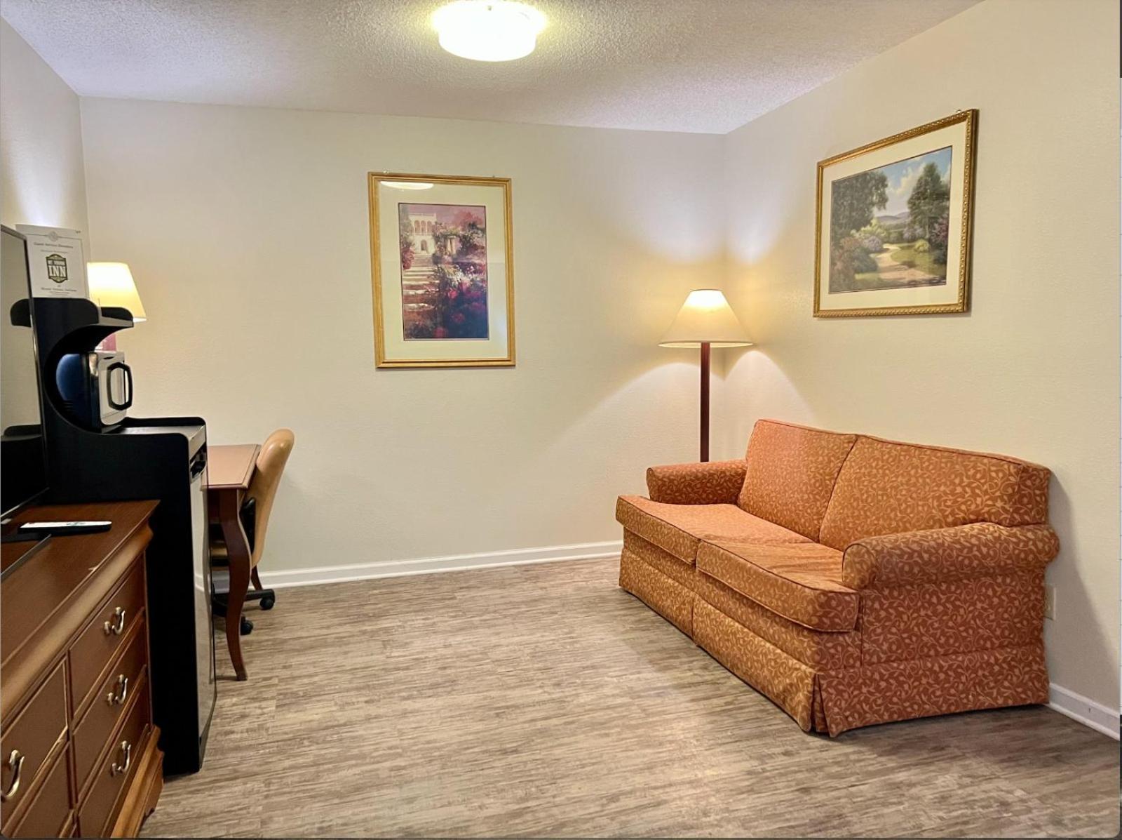 Fairbridge Express Motel 2*